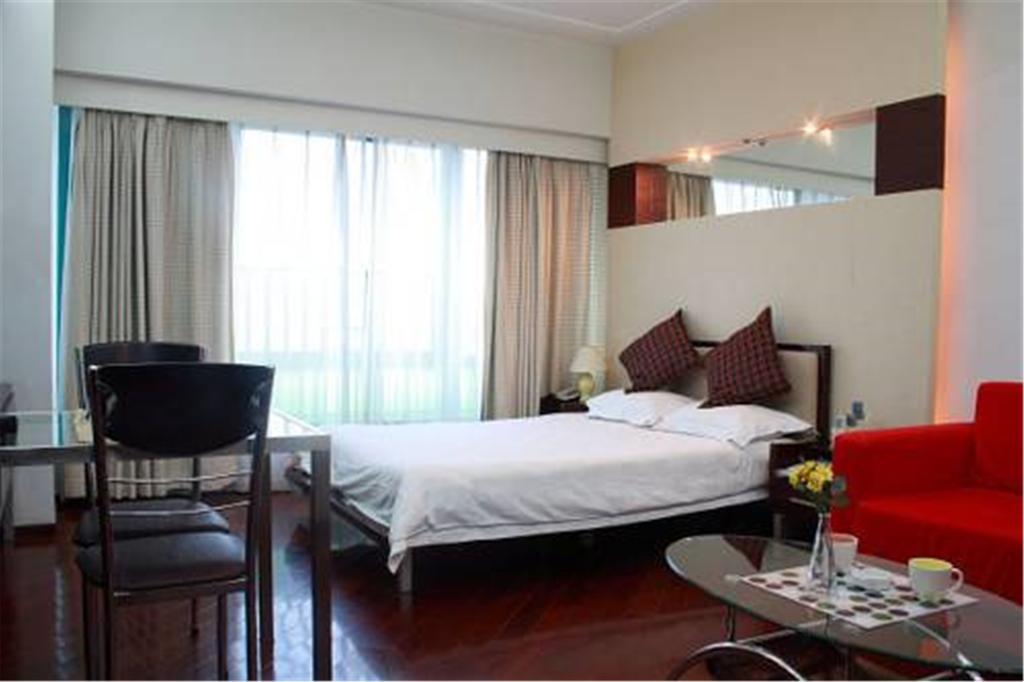 Shanghai Skiline World Union Service Apartment Екстер'єр фото